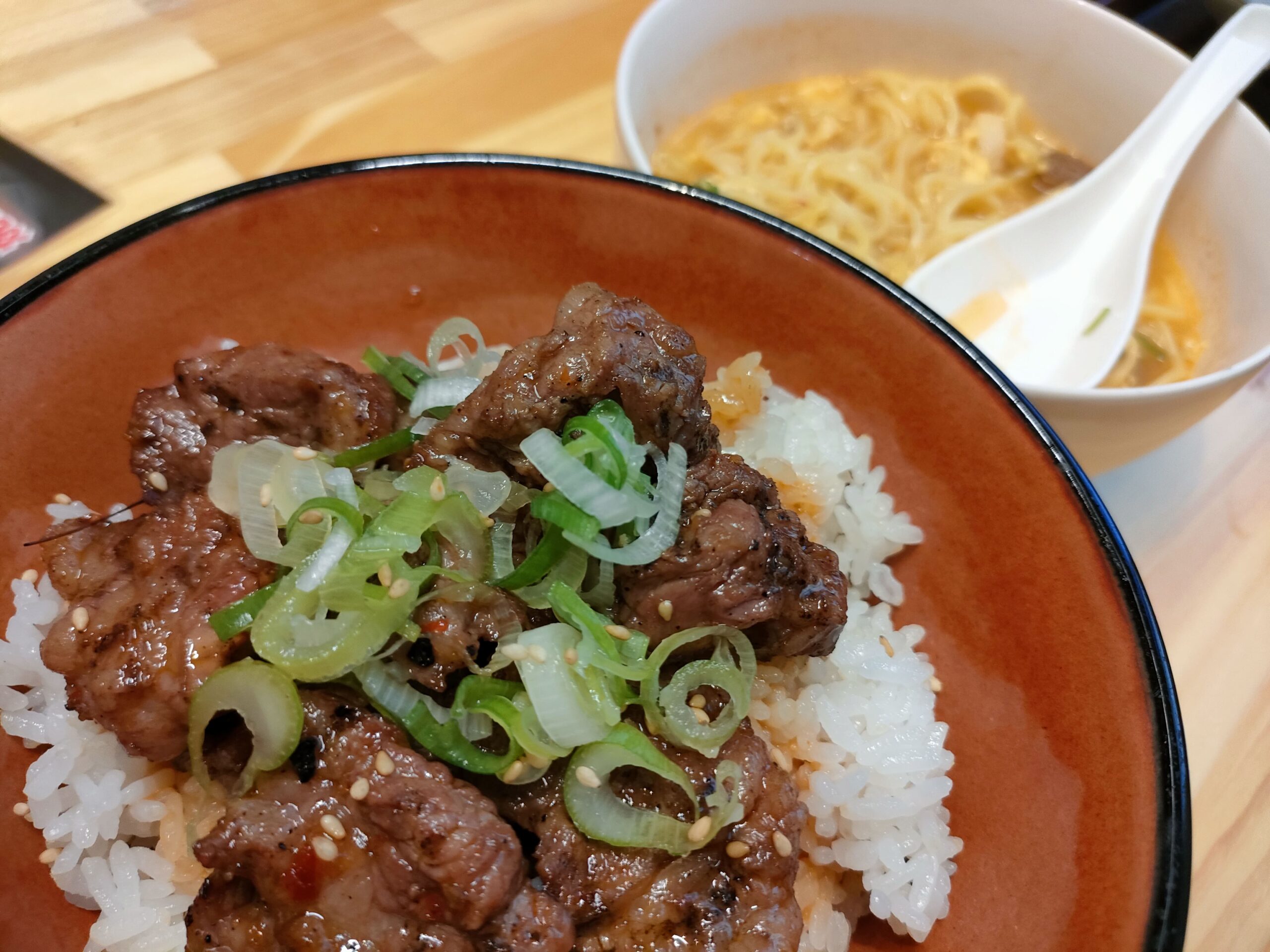 焼肉ホルモンくたみや 神水店