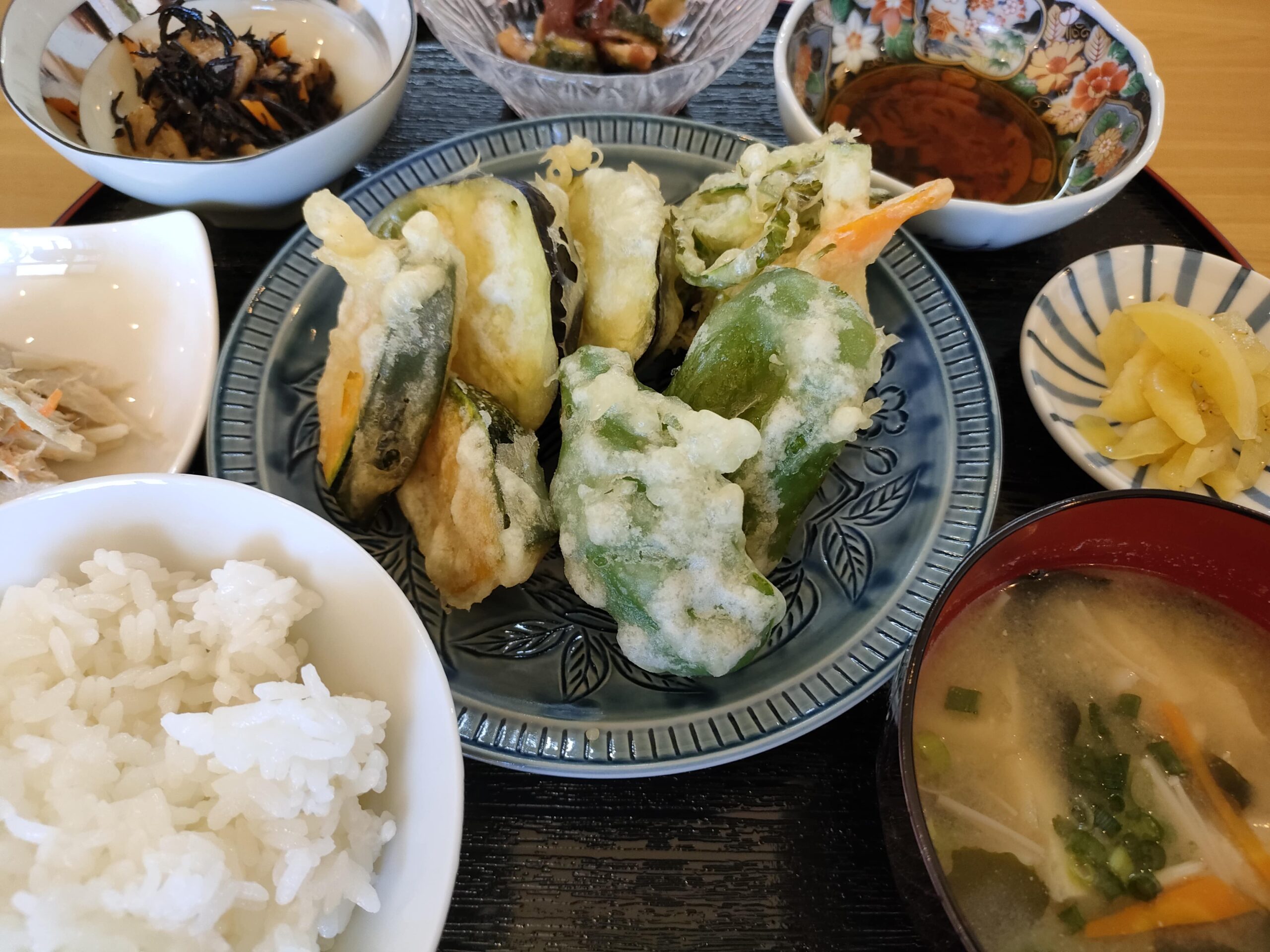 お母ちゃん食堂　会愛相