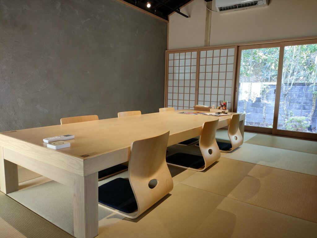 KATARIBA 伍乃四〇