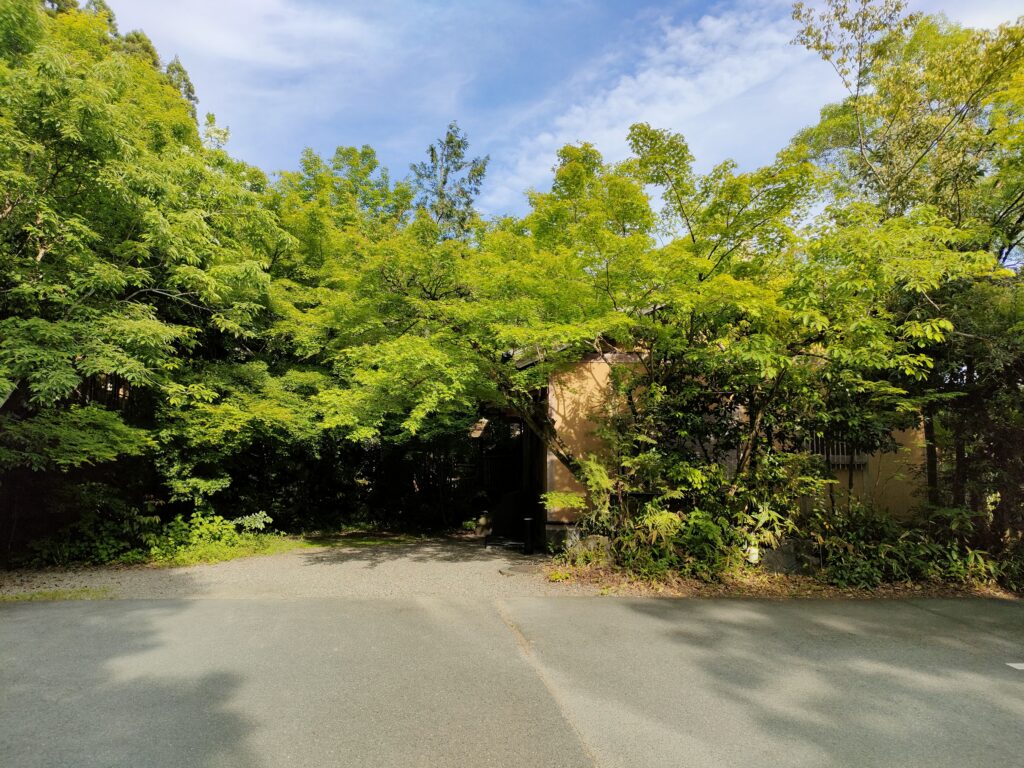 栗山温泉 紅さんざし
