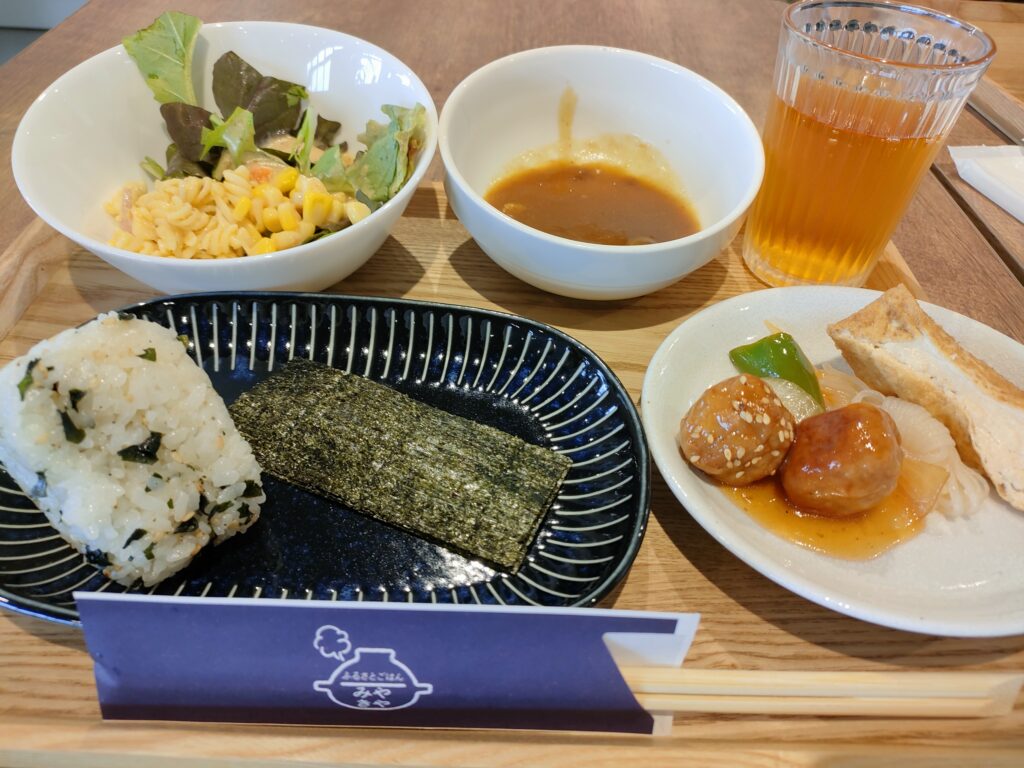 ふるさとごはん みやきや