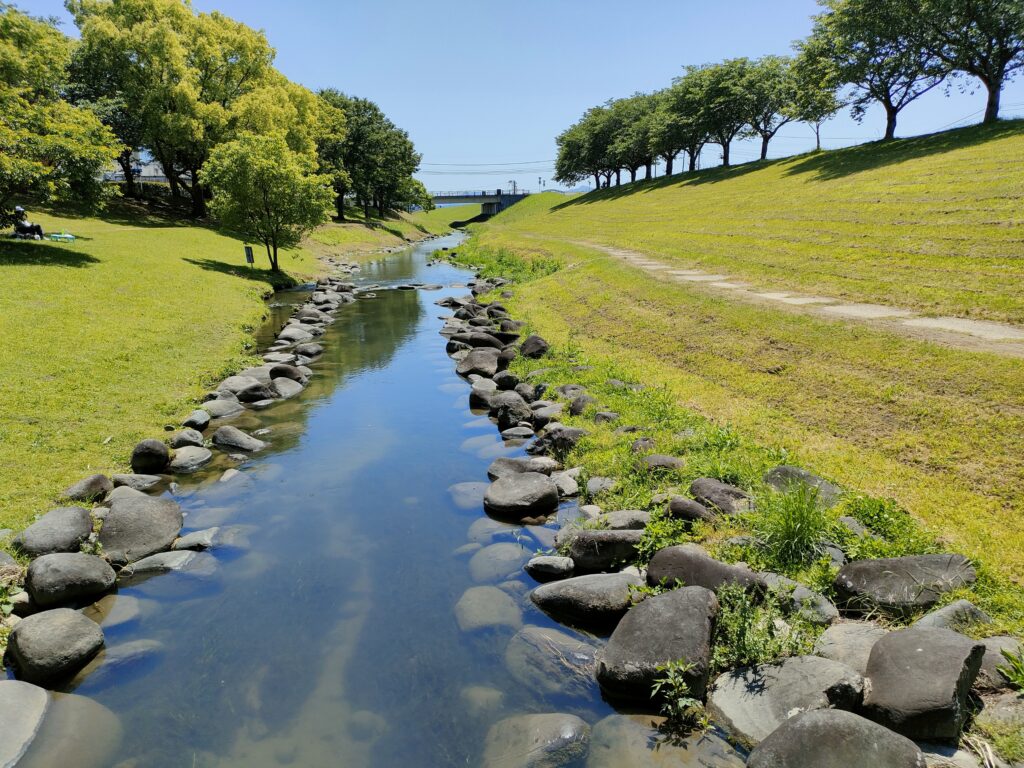 川遊び