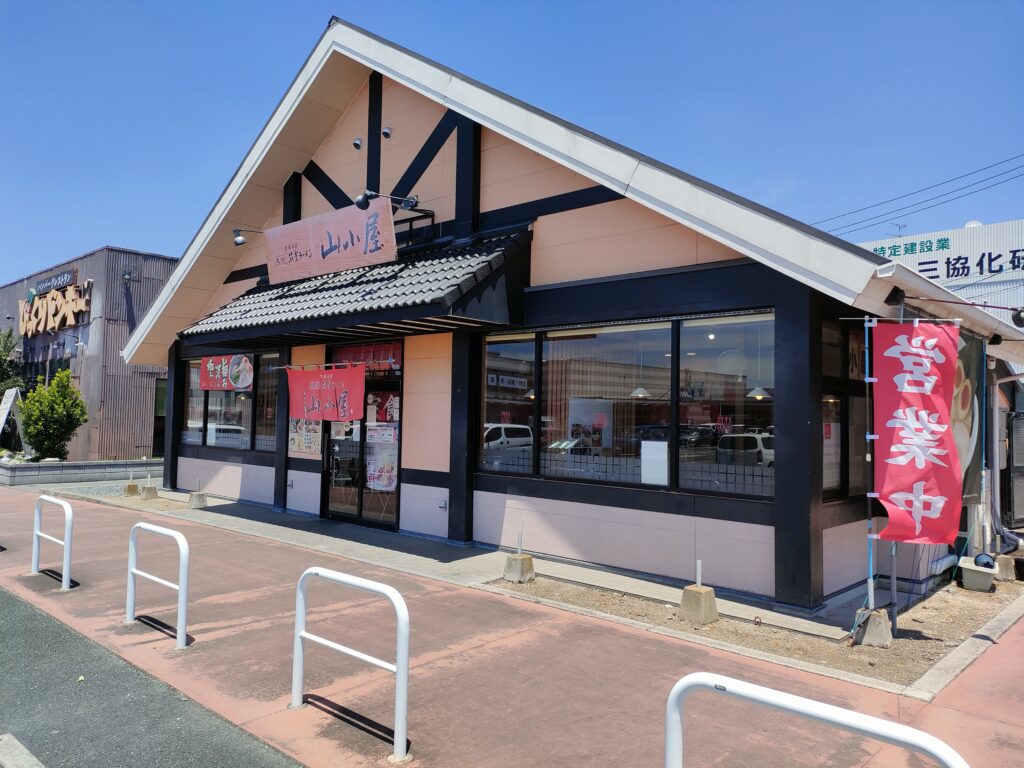 筑豊ラーメン 山小屋 熊本インター店
