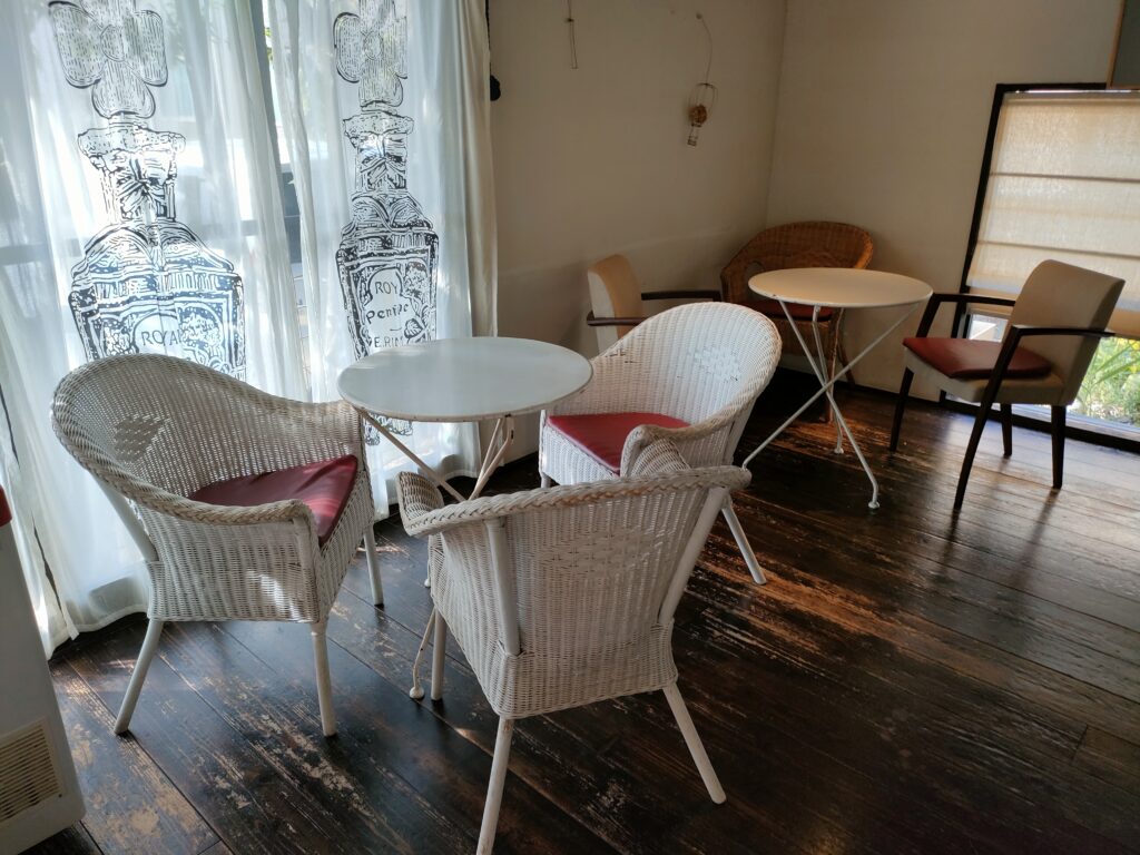 まどパン 江津本店